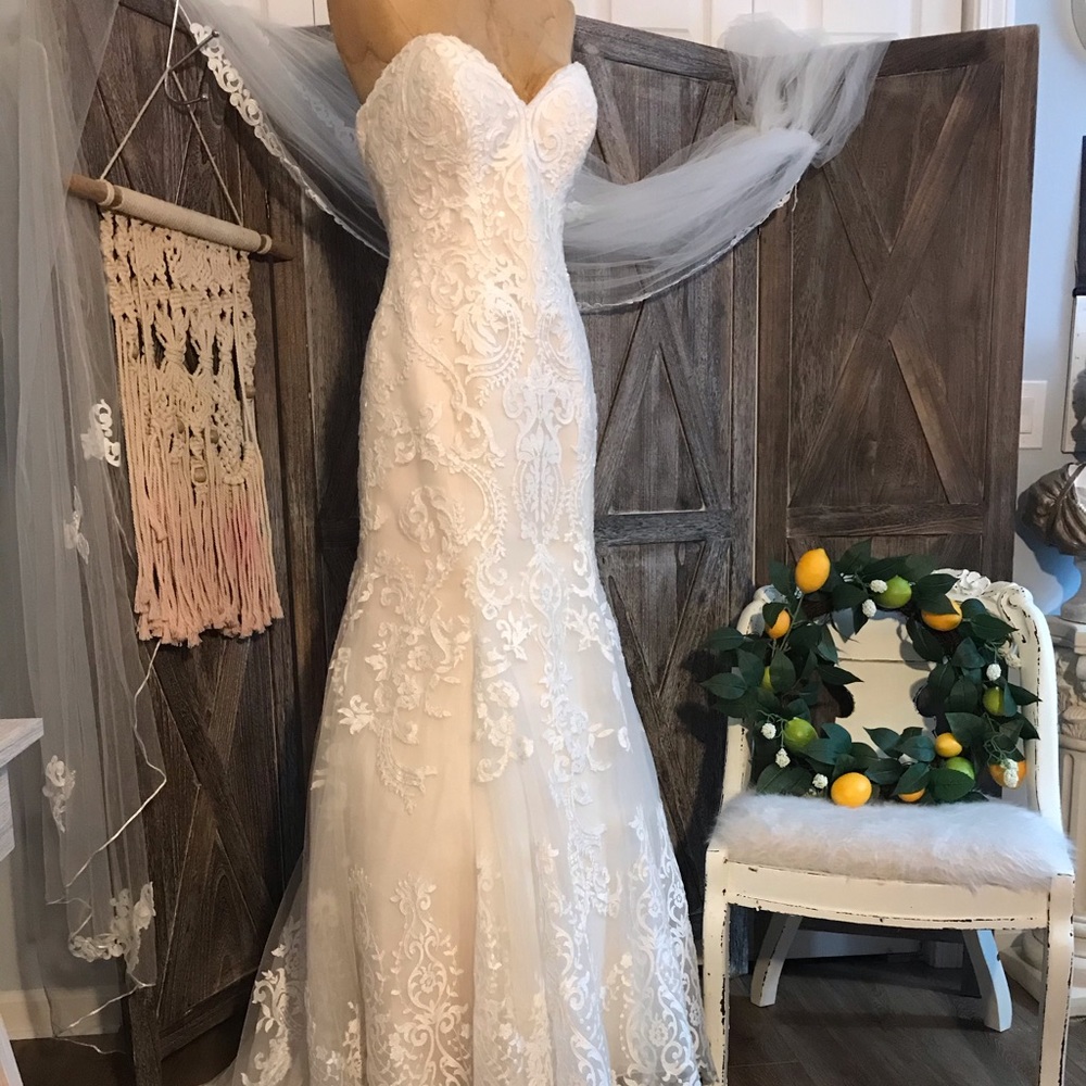 Maggie Sottero sz 10 Rosamund wedding dress